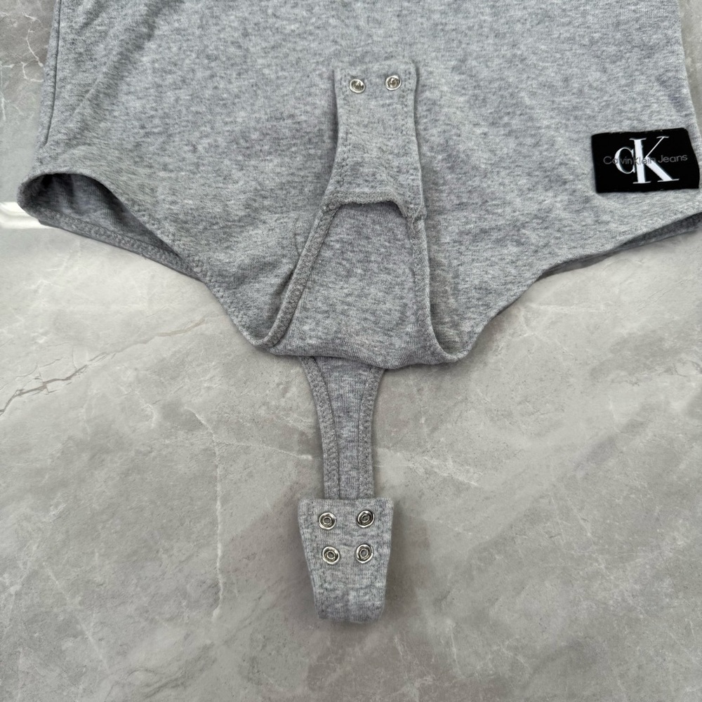 Women’s Calvin Klein Jeans Mock Neck Sleeveless Bodysuit Basic Base Layer XS - Picture 7 of 14